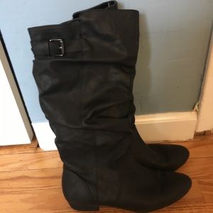 Merona Black slouchy boots size 8, worn twice